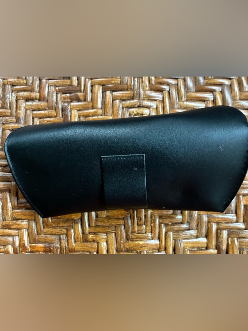 Ray-Ban Black Wayfarer Sunglasses with Dark Lenses - Picture 6 of 6